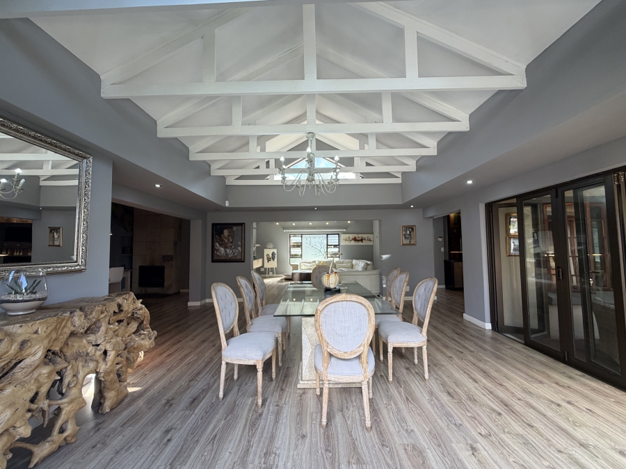 To Let 4 Bedroom Property for Rent in Glenanda Gauteng