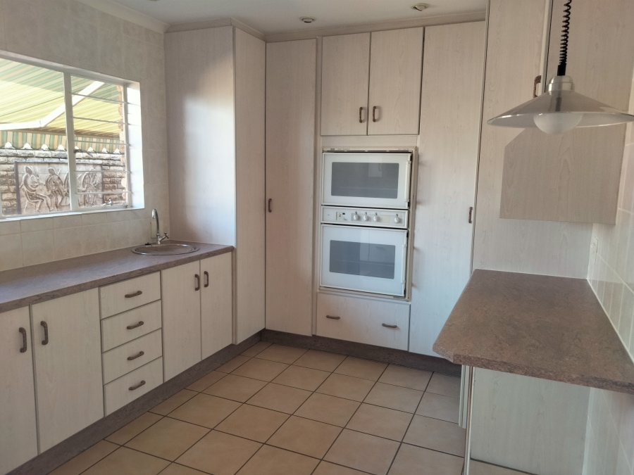 2 Bedroom Property for Sale in Rangeview Gauteng