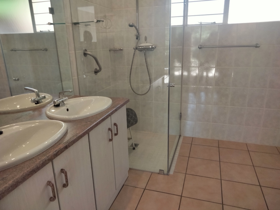 2 Bedroom Property for Sale in Rangeview Gauteng