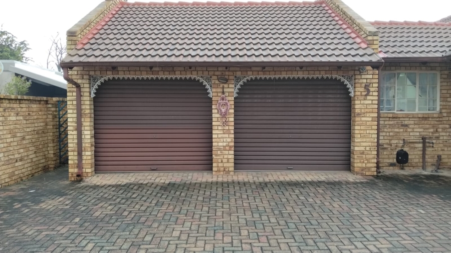 3 Bedroom Property for Sale in Krugersdorp North Gauteng