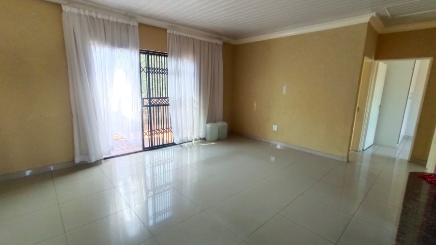 2 Bedroom Property for Sale in Helikonpark Gauteng