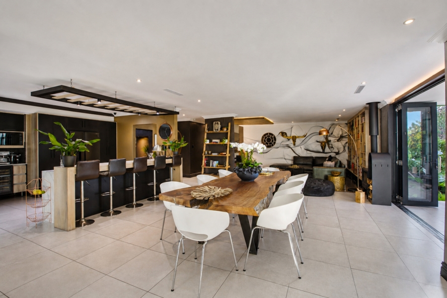 To Let 3 Bedroom Property for Rent in Sandown Gauteng
