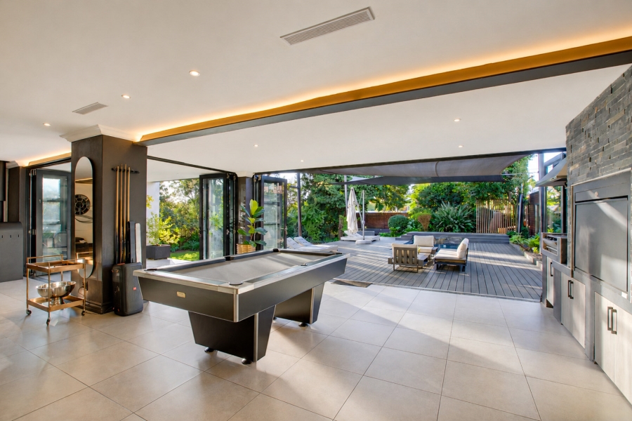 To Let 3 Bedroom Property for Rent in Sandown Gauteng