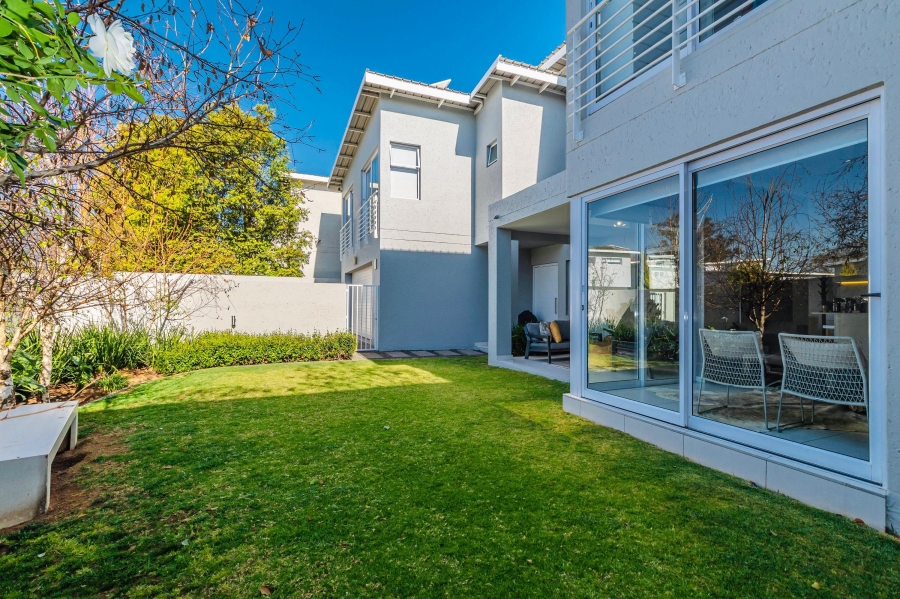 3 Bedroom Property for Sale in Bryanston Gauteng