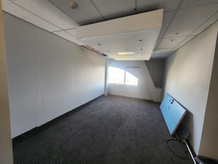 To Let Commercial Property for Rent in Sandhurst Gauteng
