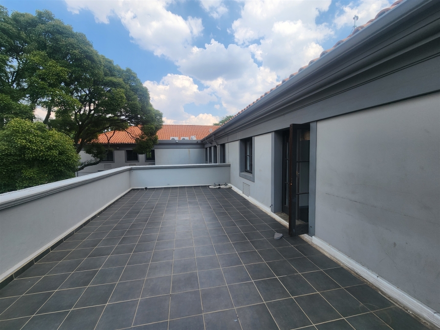 To Let Commercial Property for Rent in Dennehof Gauteng