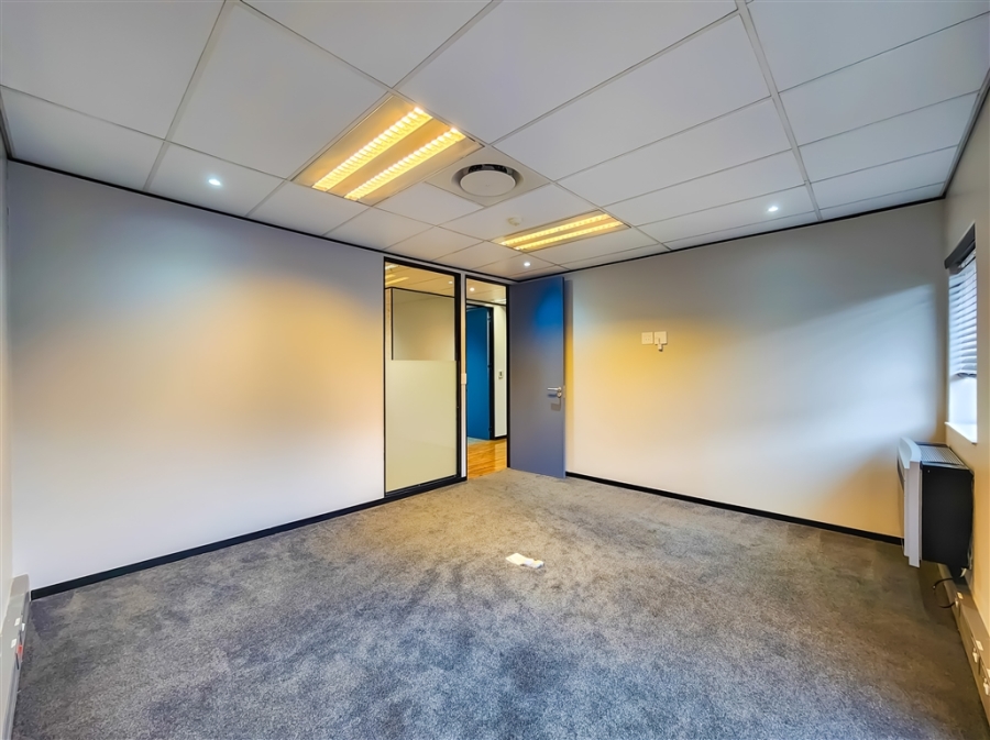 To Let Commercial Property for Rent in Fourways Gauteng