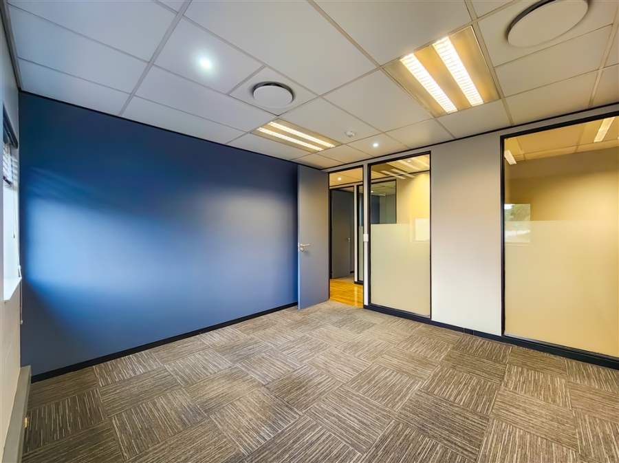 To Let Commercial Property for Rent in Fourways Gauteng