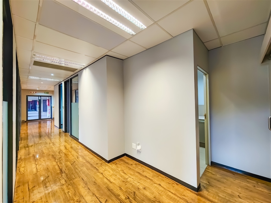 To Let Commercial Property for Rent in Fourways Gauteng