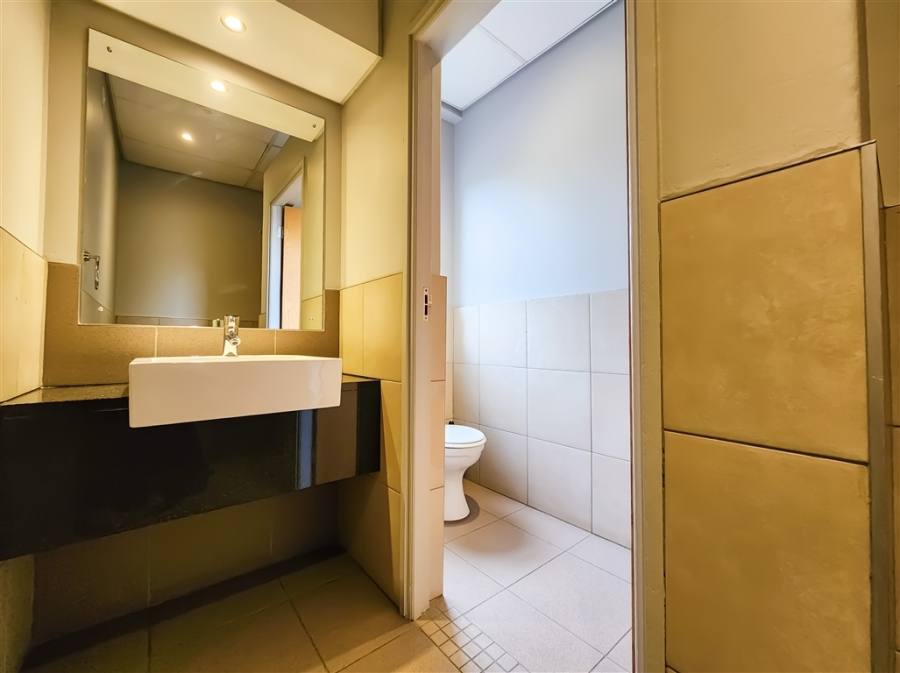 To Let Commercial Property for Rent in Fourways Gauteng
