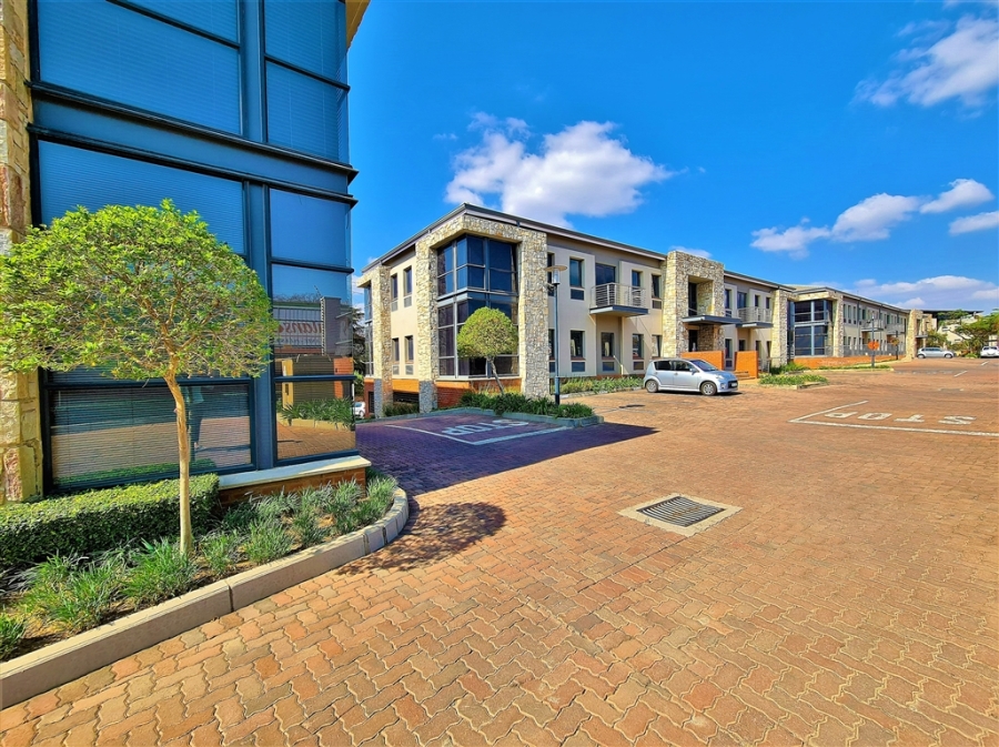 To Let Commercial Property for Rent in Fourways Gauteng