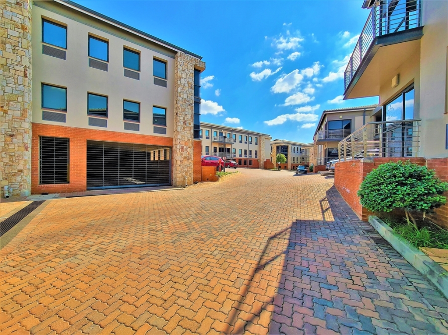 To Let Commercial Property for Rent in Fourways Gauteng