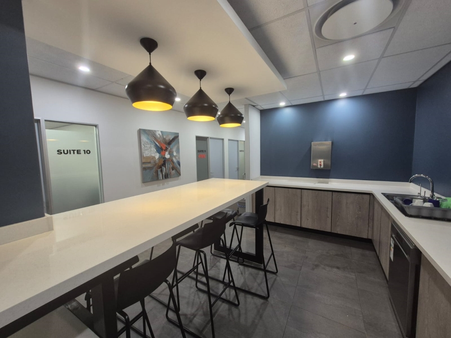To Let Commercial Property for Rent in Die Hoewes Gauteng