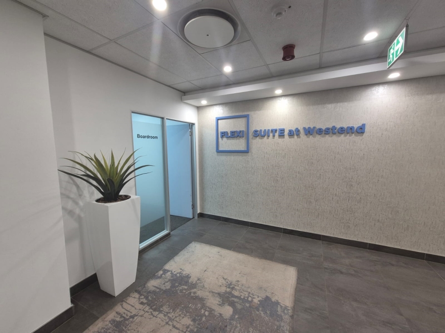To Let Commercial Property for Rent in Die Hoewes Gauteng
