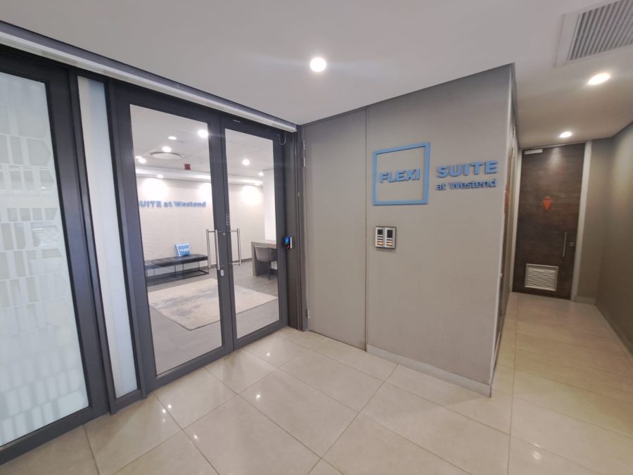 To Let Commercial Property for Rent in Die Hoewes Gauteng