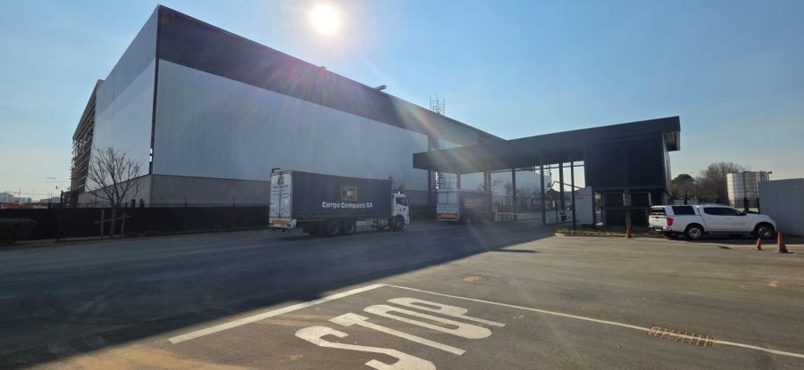 To Let Commercial Property for Rent in Jet Park Gauteng