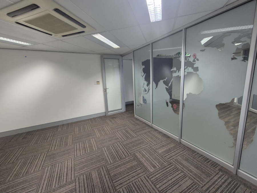 To Let Commercial Property for Rent in Die Hoewes Gauteng