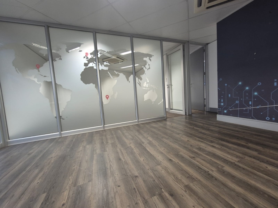 To Let Commercial Property for Rent in Die Hoewes Gauteng