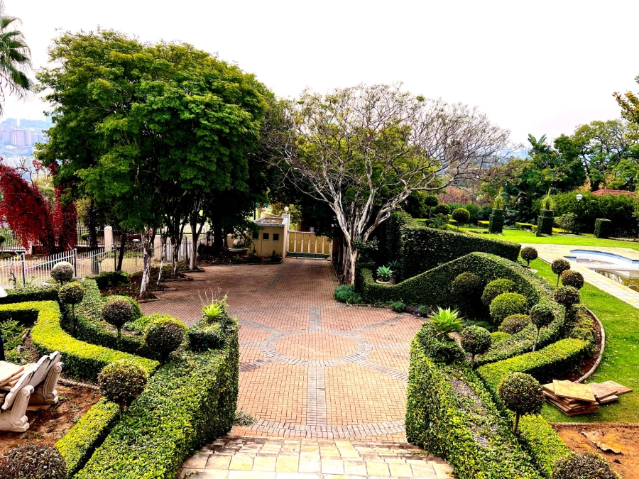 4 Bedroom Property for Sale in Muckleneuk Gauteng