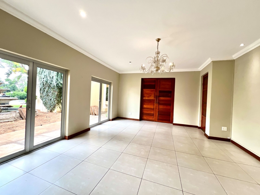 4 Bedroom Property for Sale in Muckleneuk Gauteng