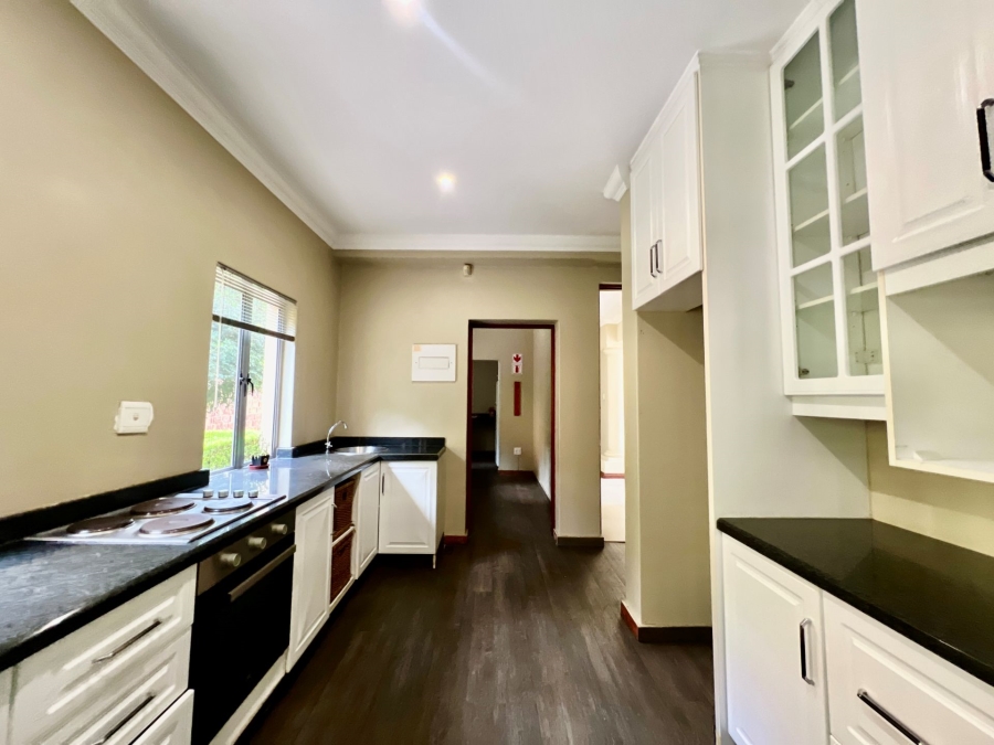 4 Bedroom Property for Sale in Muckleneuk Gauteng