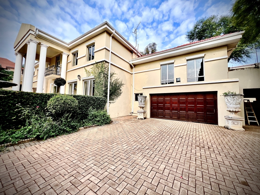 4 Bedroom Property for Sale in Muckleneuk Gauteng