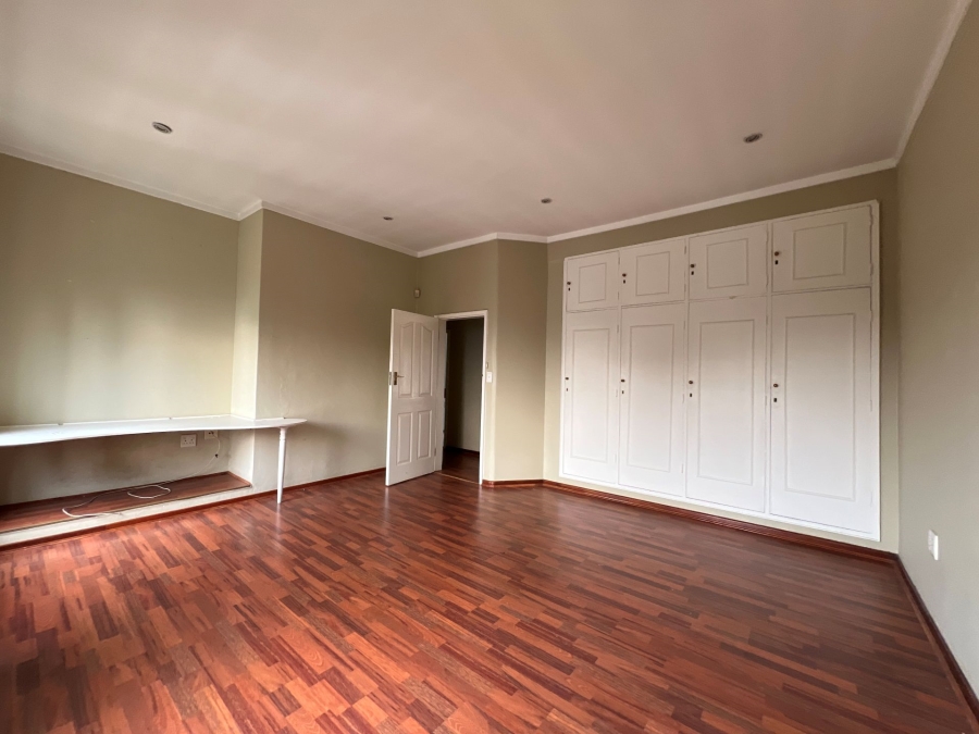 4 Bedroom Property for Sale in Muckleneuk Gauteng