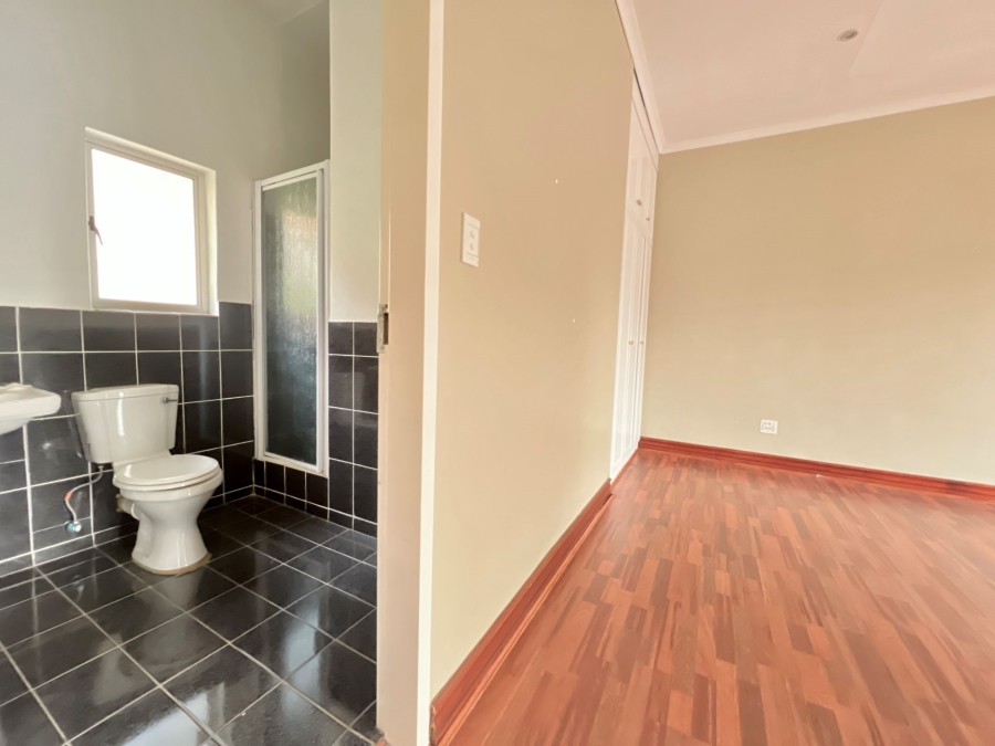 4 Bedroom Property for Sale in Muckleneuk Gauteng