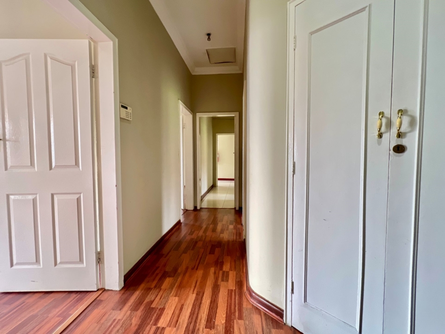 4 Bedroom Property for Sale in Muckleneuk Gauteng