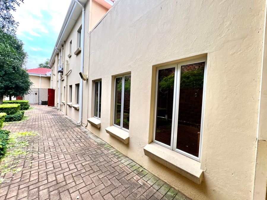 4 Bedroom Property for Sale in Muckleneuk Gauteng