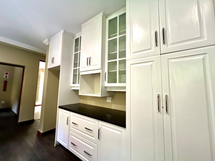 4 Bedroom Property for Sale in Muckleneuk Gauteng