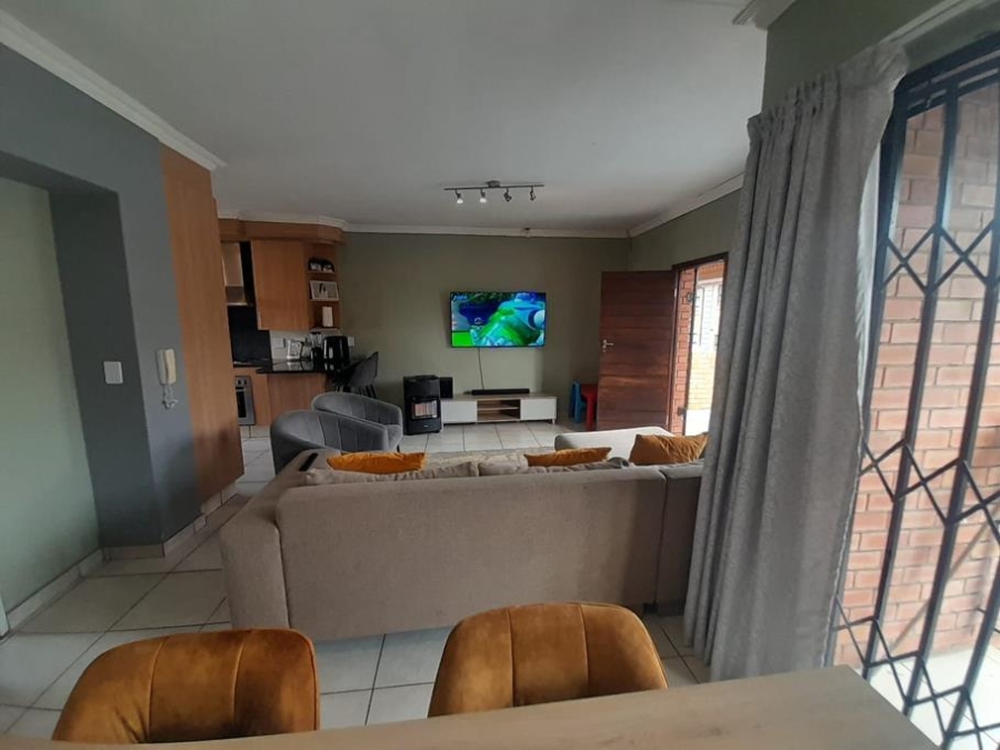 2 Bedroom Property for Sale in Meyersdal Gauteng