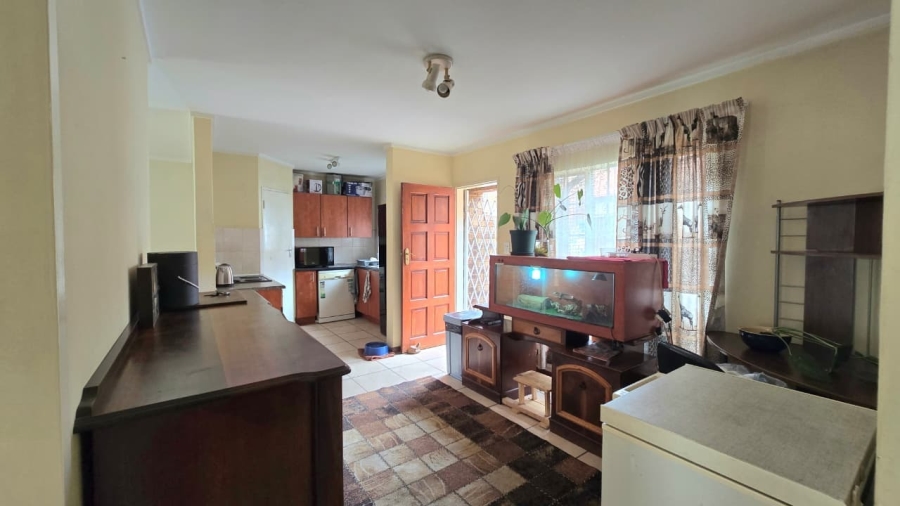 2 Bedroom Property for Sale in The Reeds Gauteng