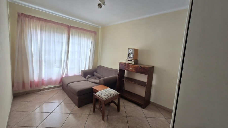 2 Bedroom Property for Sale in The Reeds Gauteng