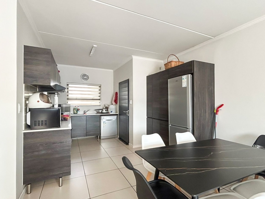 2 Bedroom Property for Sale in Fourways Gauteng