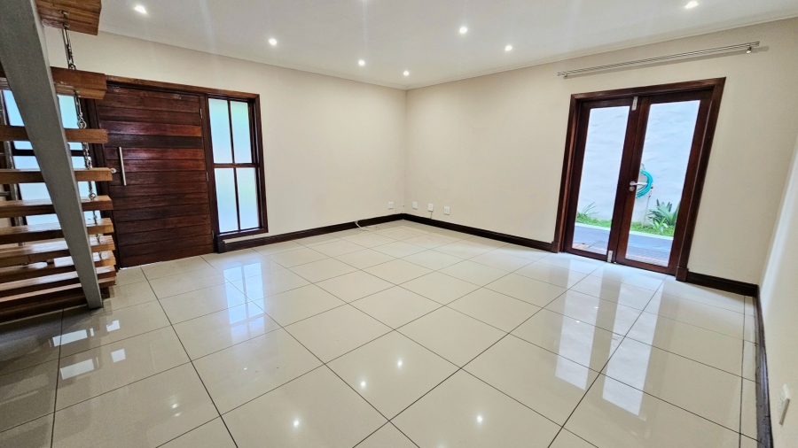 To Let 2 Bedroom Property for Rent in Fourways Gauteng
