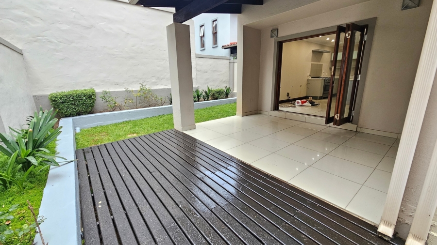 To Let 2 Bedroom Property for Rent in Fourways Gauteng