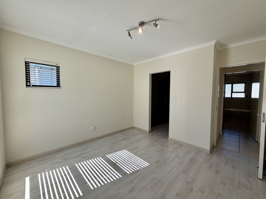 4 Bedroom Property for Sale in Barbeque Downs Gauteng