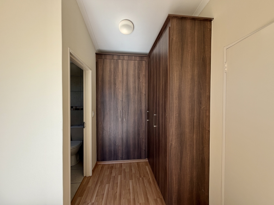 4 Bedroom Property for Sale in Barbeque Downs Gauteng