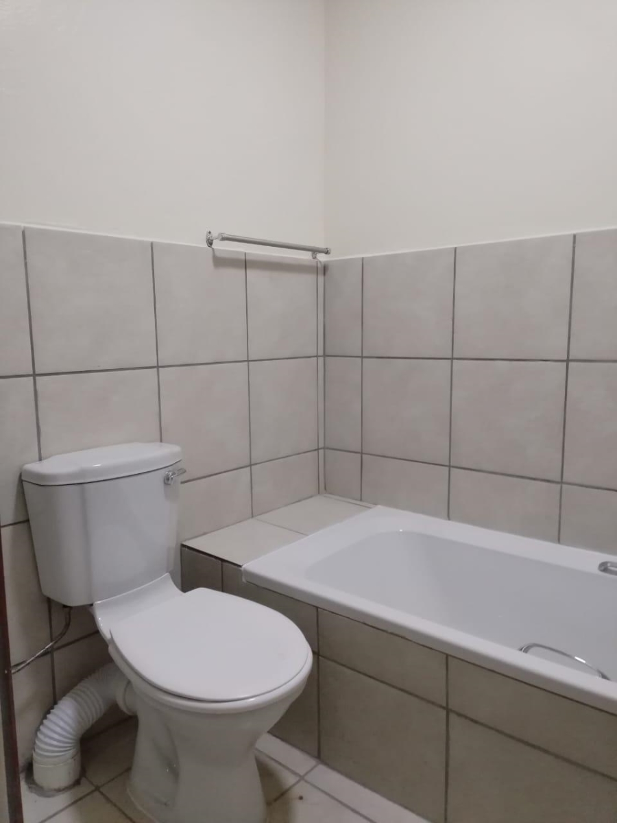 2 Bedroom Property for Sale in Rynfield A H Gauteng