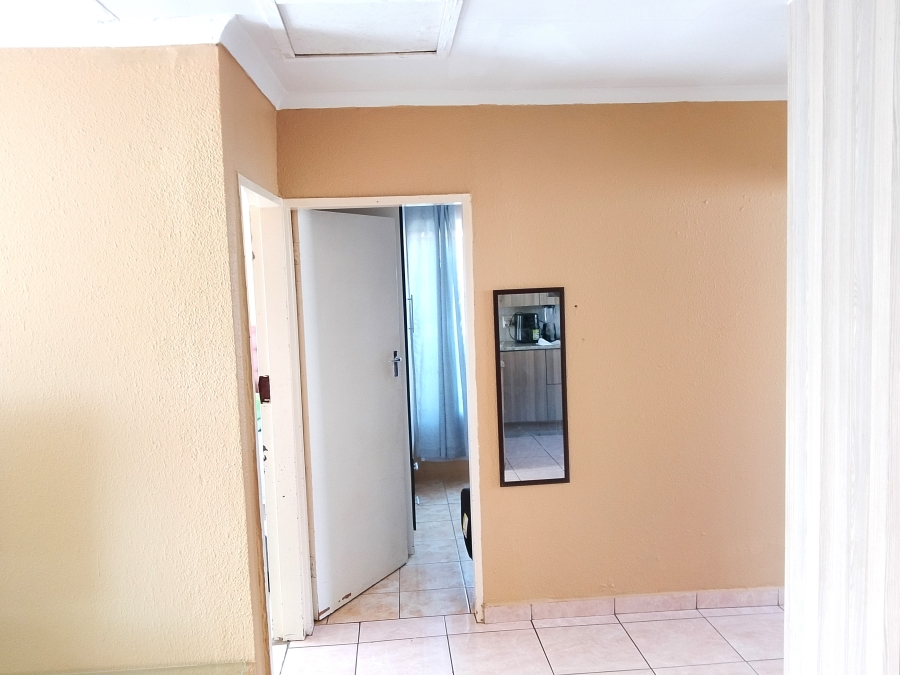 3 Bedroom Property for Sale in Clayville Gauteng