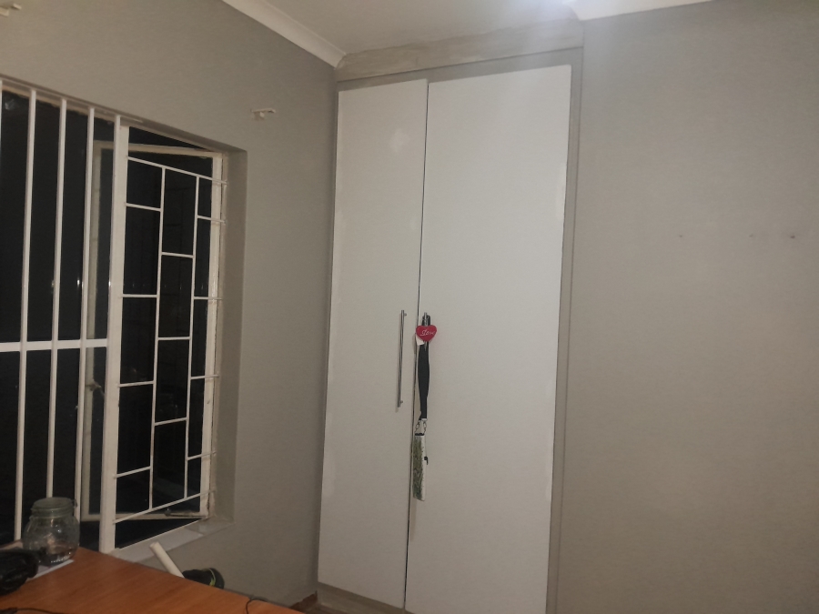 3 Bedroom Property for Sale in Garsfontein Gauteng
