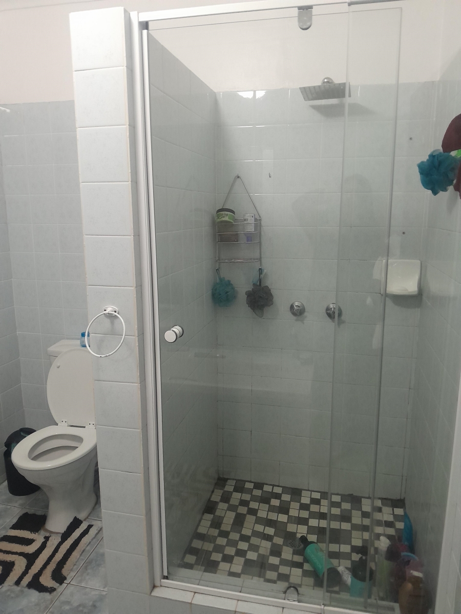 3 Bedroom Property for Sale in Garsfontein Gauteng