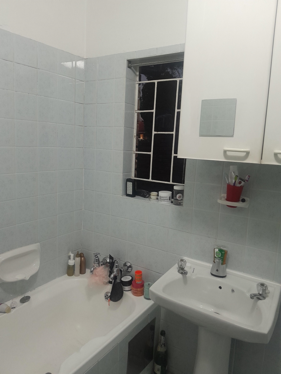 3 Bedroom Property for Sale in Garsfontein Gauteng
