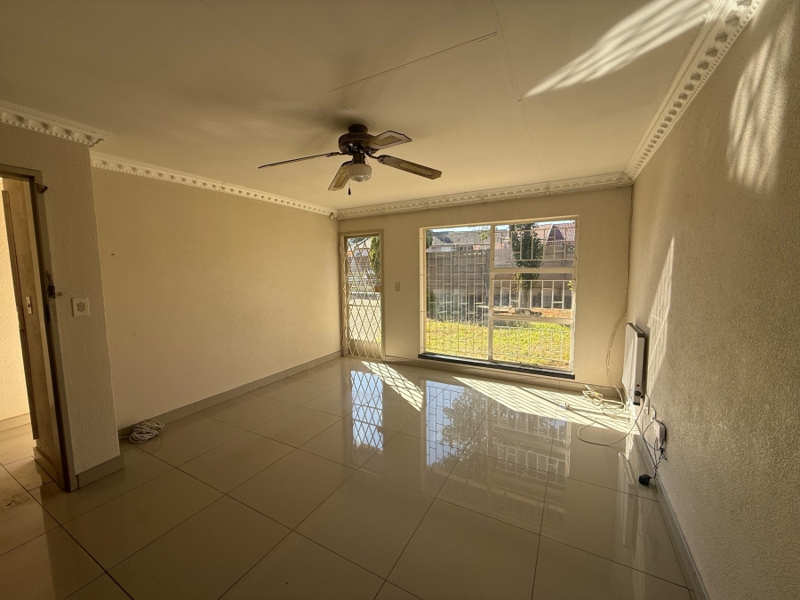 To Let 3 Bedroom Property for Rent in Witpoortjie Gauteng