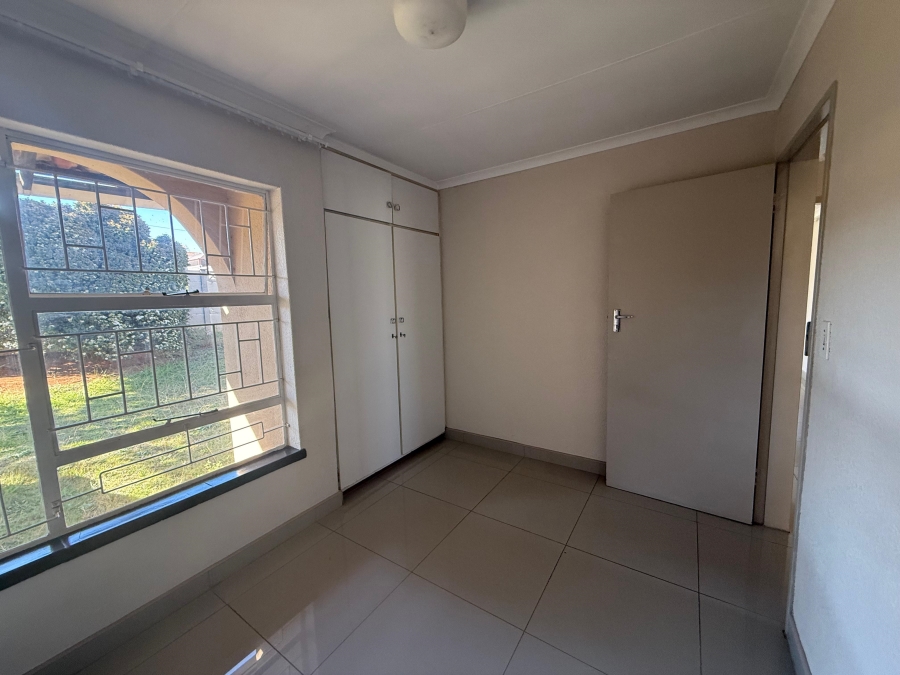 To Let 3 Bedroom Property for Rent in Witpoortjie Gauteng