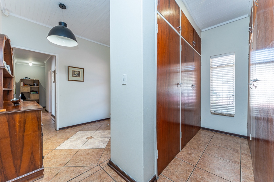 3 Bedroom Property for Sale in Zwartkop Gauteng