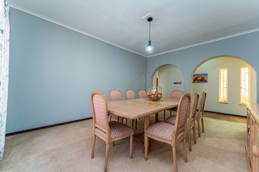 3 Bedroom Property for Sale in Zwartkop Gauteng