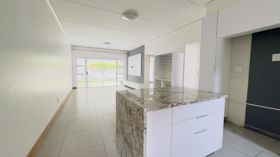 To Let 2 Bedroom Property for Rent in Bryanston Gauteng