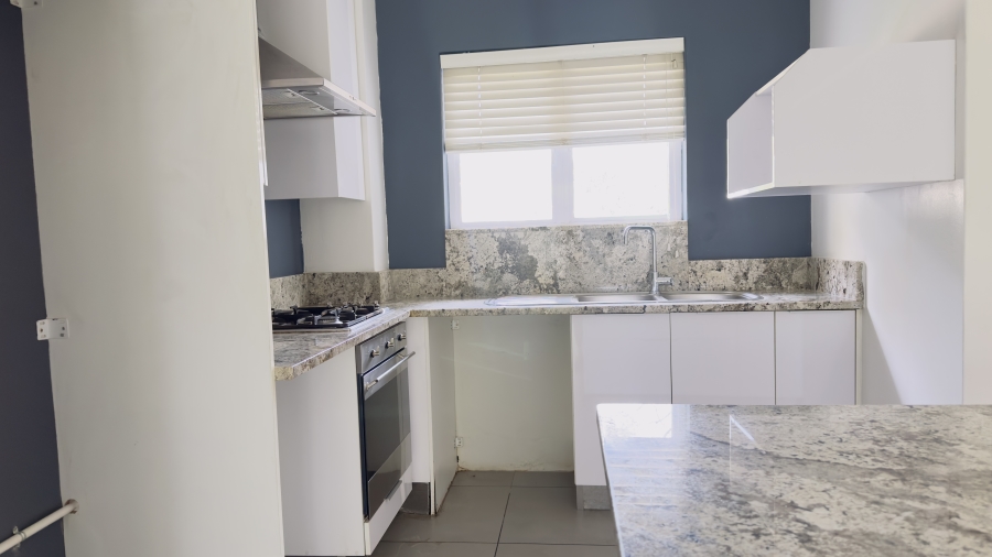 To Let 2 Bedroom Property for Rent in Bryanston Gauteng